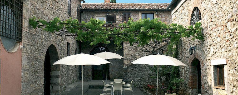 Pian Dei Mucini Resort Il Borgo Massa Marittima Bagian luar foto