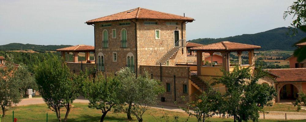 Pian Dei Mucini Resort Il Borgo Massa Marittima Bagian luar foto