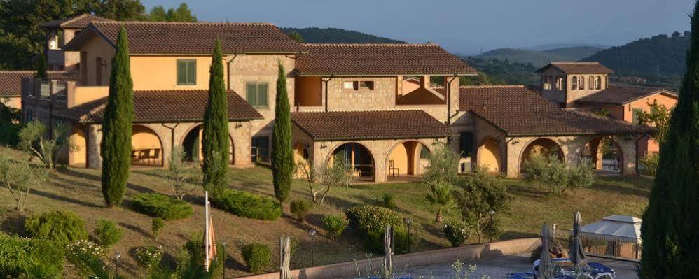 Pian Dei Mucini Resort Il Borgo Massa Marittima Bagian luar foto